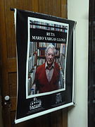 Plakát trasy „Mario Vargas Llosa“.