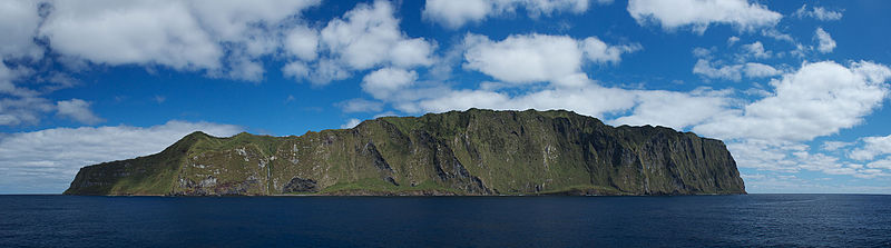 File:Inaccessible Island Panorama.jpg