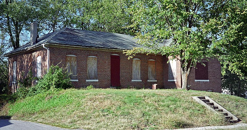 File:John B. and Elizabeth Ruthven House 1.jpg