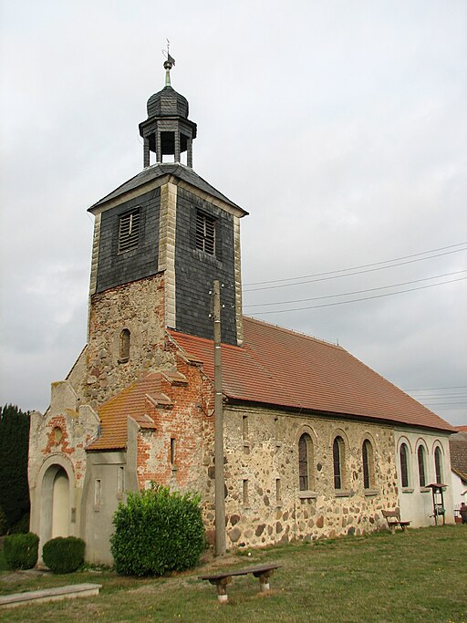 Kirche-Lindstedterhorst