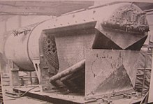 Thermic syphons in the boiler of Bulleid's Leader class. They are particularly visible in the Leader boiler, as the firebox is dry-walled, rather than water-jacketed. Leader boiler under construction.jpg