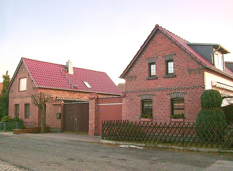 File:Lindenweg 19 HY.JPG