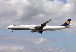 Lufthansa A340-600 D-AIHF.jpg