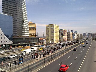 <span class="mw-page-title-main">Mecidiyeköy</span> Neighborhood in Istanbul, Turkey