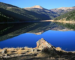 Jezero Middle Piney Lake a Wyoming Peak