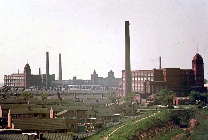 File:Mills in Leigh, 1974 - geograph.org.uk - 1766215.jpg