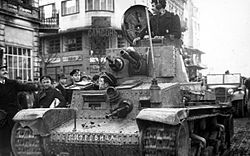Лек танк Skoda LT vz. 35 от Бронираната бригада при завръщането след края на бойните действия в София, 2 декември 1944 г.