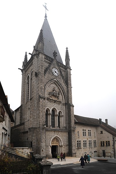 File:Montbenoit Kirche und Abtei 01 08.jpg