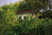 Moscow, Pryanishnikova Street 10, abandoned petrol station (31490112392).jpg