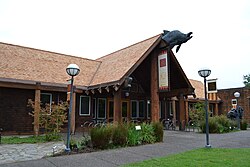 Museum of Natural and Cultural History (Eugene, Oregon).jpg