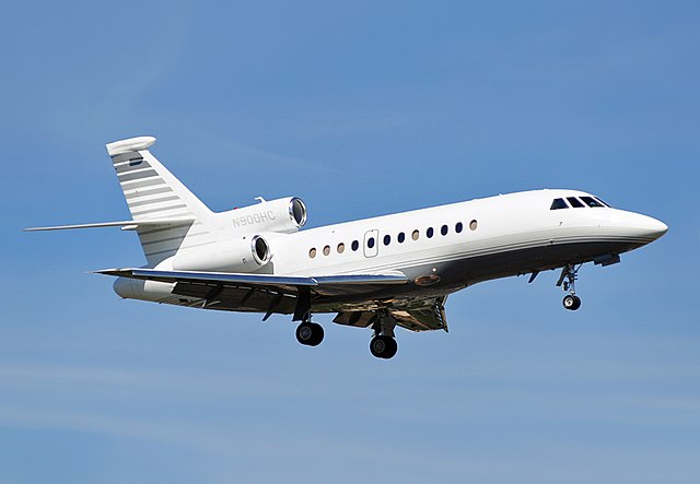 Dassault Falcon 900EX. The 900 and its derivatives, the Falcon 7x and 8x, are the only trijets in the world currently in production.