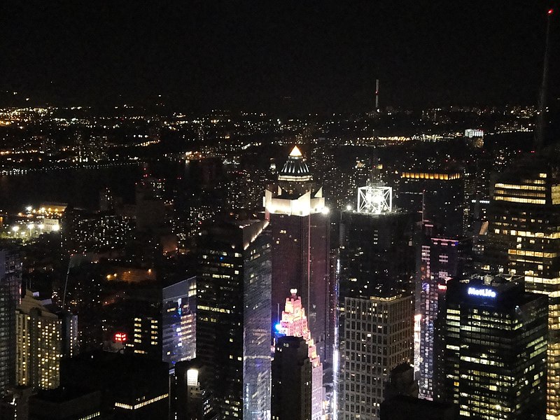 File:Night view from Empire State Building observatory in Manhattan, New York City, United States (9891284943).jpg