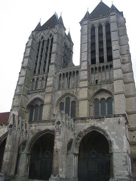 File:NoyonCathedral.jpg