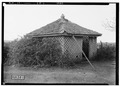 OLD WELL HOUSE - Drury Vinson House, County Road 63, Leighton, Colbert County, AL HABS ALA,17-LEIT.V,2-6.tif