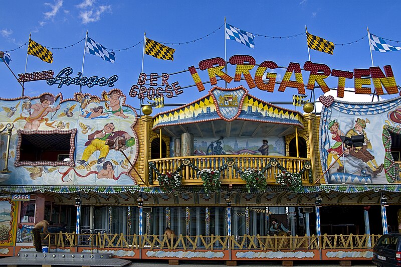 File:Oktoberfest 2011 - der Countdown läuft - Flickr - digital cat  (3).jpg