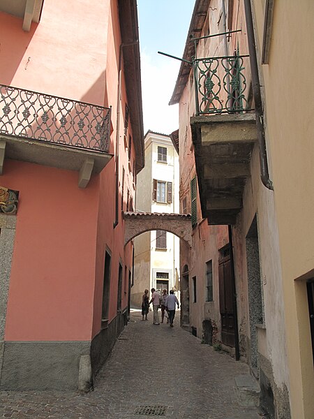 File:One of the many narrow streets in the village.jpg