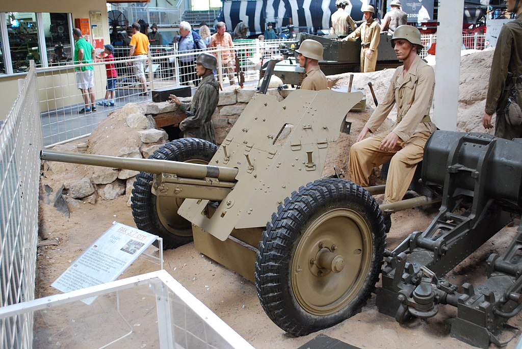 Pak - Canons antichar 1024px-PaK_3.7_ant-tank_gun_%286082793033%29