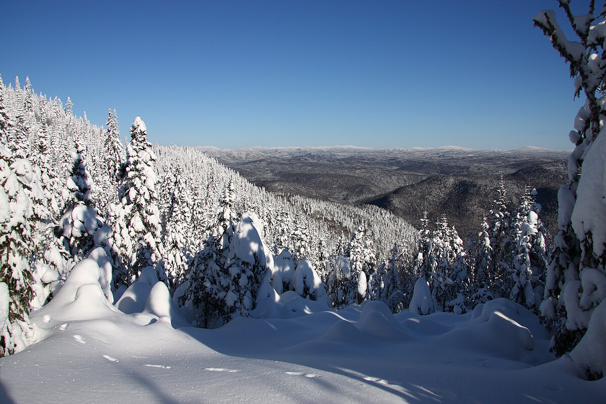 lac jacques cartier qc canada