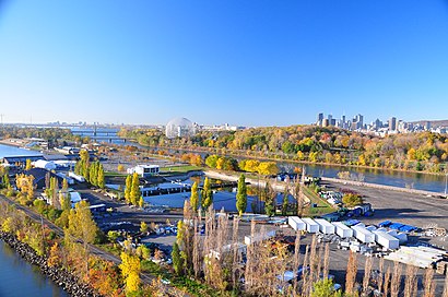 How to get to Île Notre-Dame with public transit - About the place