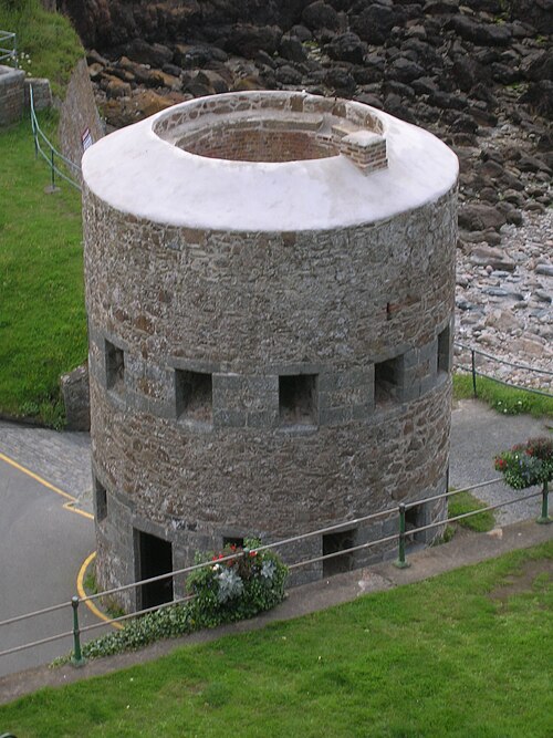 Petit Bôt tower seen from above