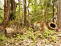 Jars near Ban Phakeo