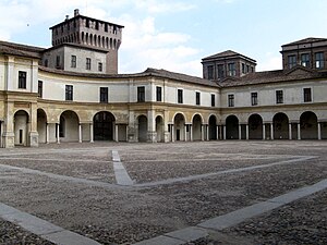 Piazza Castello. Mantova.jpg