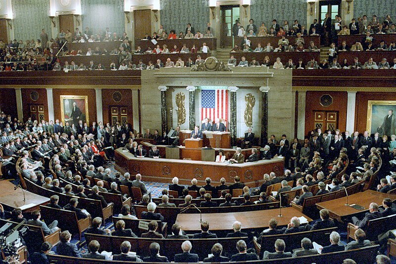 File:President Ronald Reagan gives the State of the Union Address to Congress.jpg