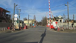 Vista da junção das ruas Zheleznodorozhnaya e Novoorlovskaya