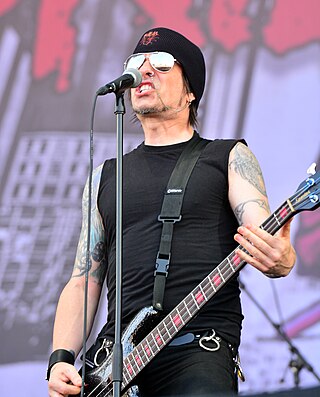 <span class="mw-page-title-main">Rachel Bolan</span> American bassist