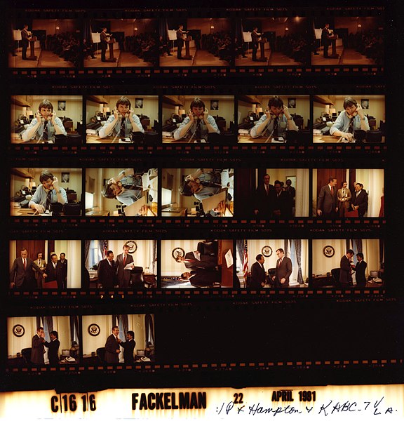 File:Reagan Contact Sheet C1616.jpg