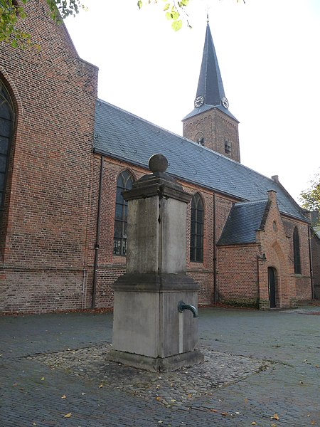 File:Rijksmonument 36109 pomp Geertekerk.JPG