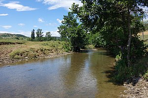 River Cheratkhevi (near Zemo Adzvisi) 2.jpg
