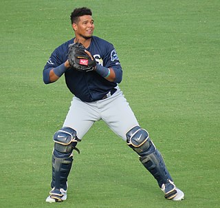 <span class="mw-page-title-main">Ronaldo Hernández</span> Colombian baseball player (born 1997)