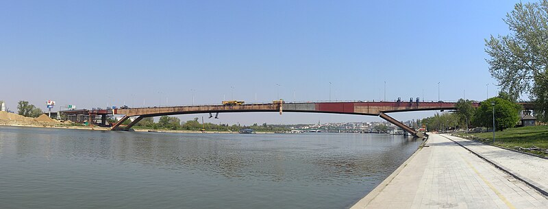 File:Serbia, Belgrade, Gazela bridge, 21.04.2011.jpg
