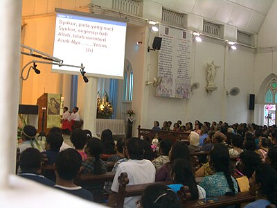 Служба на малайском в католической церкви г. Серембан