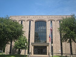 Budova okresního soudu ve městě Center