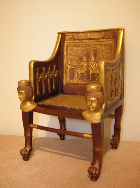 File:Sitamun chair replica 1.jpg