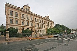 Budova Lepařova gymnázia