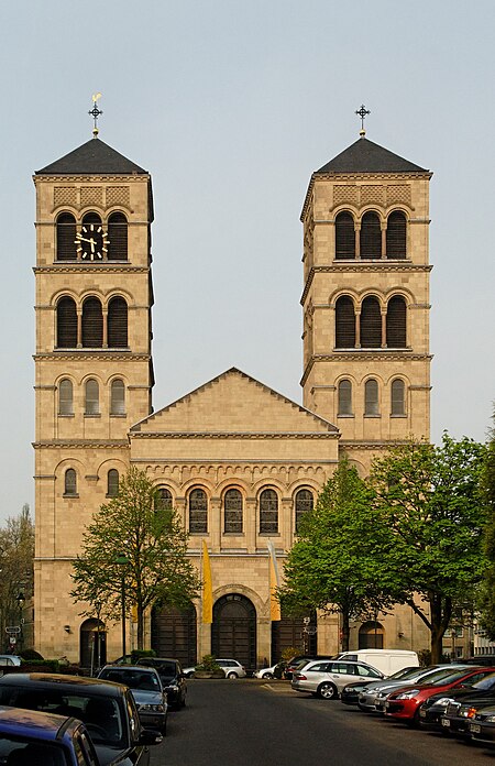 St. Paulus in Duesseldorf Duesseltal, von Suedwesten