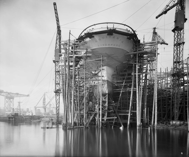 File:Stern view of the 'Aquitania' (1914) on the stocks RMG G10695.tiff