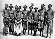 Baluba leaders, c. 1905 StoryoftheCongoFreeState 144b.jpg