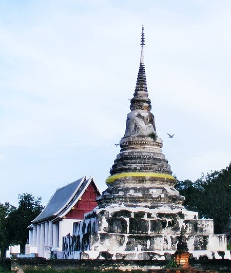 ไฟล์:Stupa_of_Wat_Phra_Fang_1.jpg