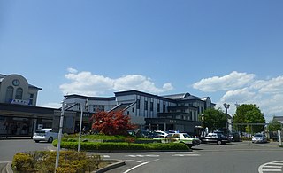 Tatebayashi Station Railway station in Tatebayashi, Gunma Prefecture, Japan