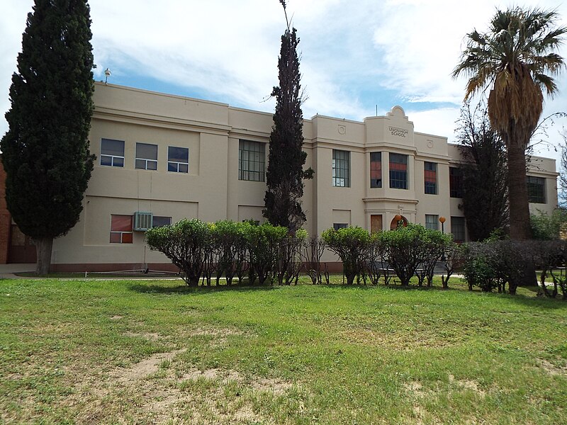 File:Tombstone-Tombstone High School-1922-2.jpg