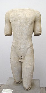 Torso di kouros dall'altare di helios a camirus, 540-520 ac. ca.JPG
