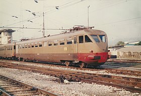 Tren local spre Lucca.jpg