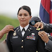 Tulsi Gabbard: Noorus ja haridus, Sõjaväeteenistus, Viited