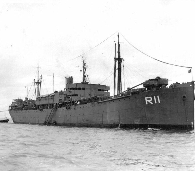 File:USS Rigel (AR-11) at anchor in Manila Bay, Philippines, in 1945.jpg