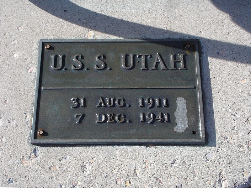 File:USS Utah bell plaque at the University of Utah - 7 Dec 2012.JPG