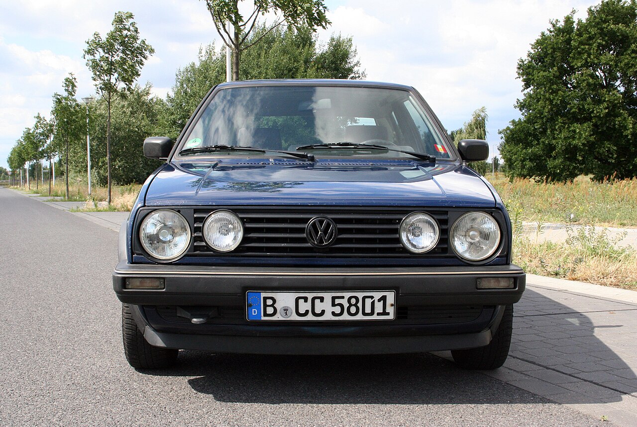 File:VW Golf II front 20080102.jpg - Wikimedia Commons